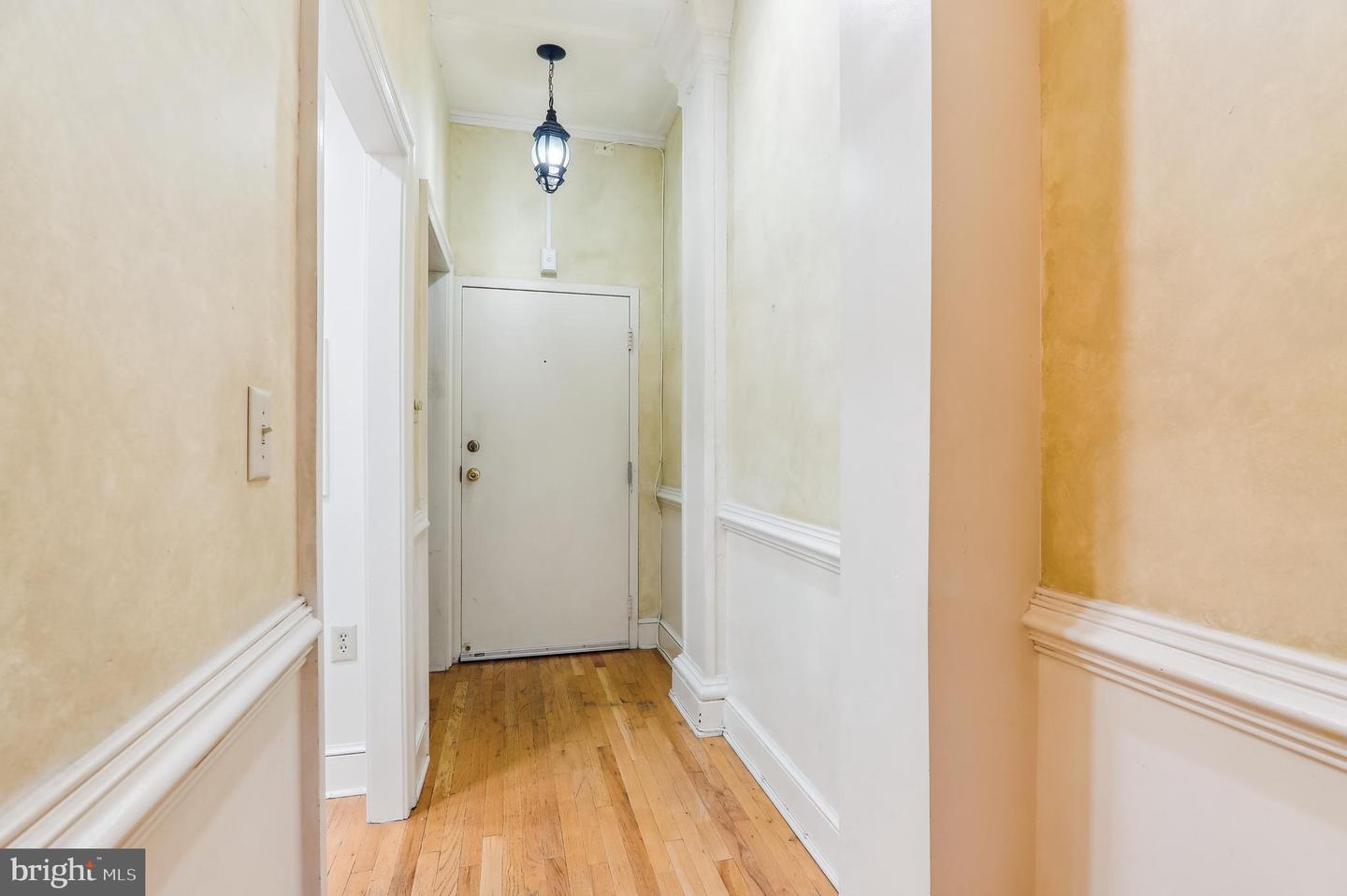 3060 16TH ST NW #110, WASHINGTON, District Of Columbia 20009, 2 Bedrooms Bedrooms, ,1 BathroomBathrooms,Residential,For sale,3060 16TH ST NW #110,DCDC2202684 MLS # DCDC2202684