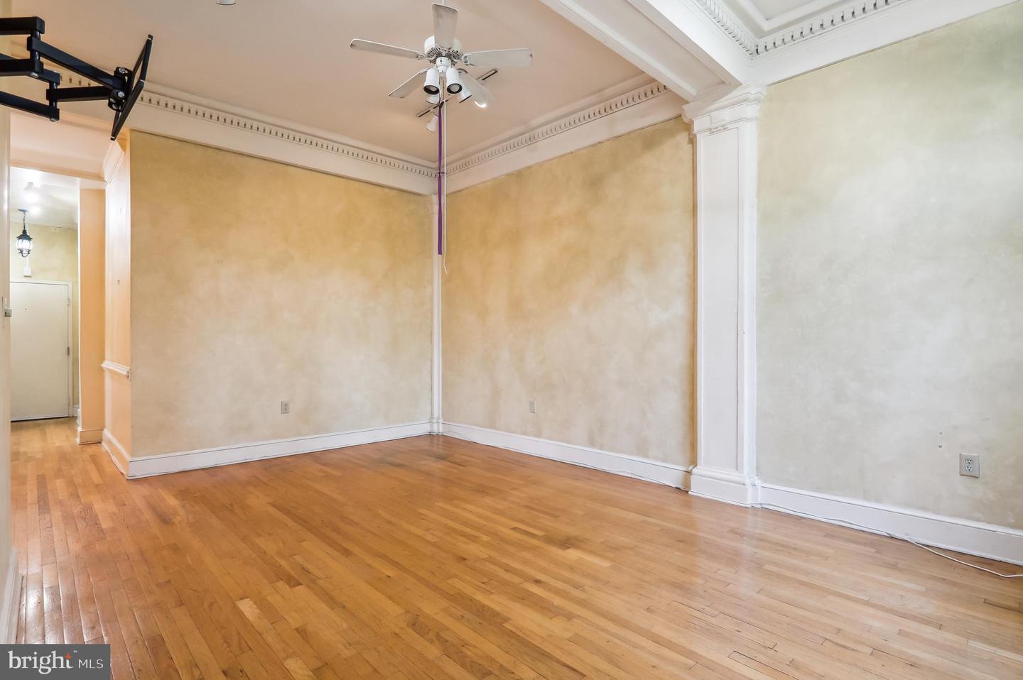 3060 16TH ST NW #110, WASHINGTON, District Of Columbia 20009, 2 Bedrooms Bedrooms, ,1 BathroomBathrooms,Residential,For sale,3060 16TH ST NW #110,DCDC2202684 MLS # DCDC2202684