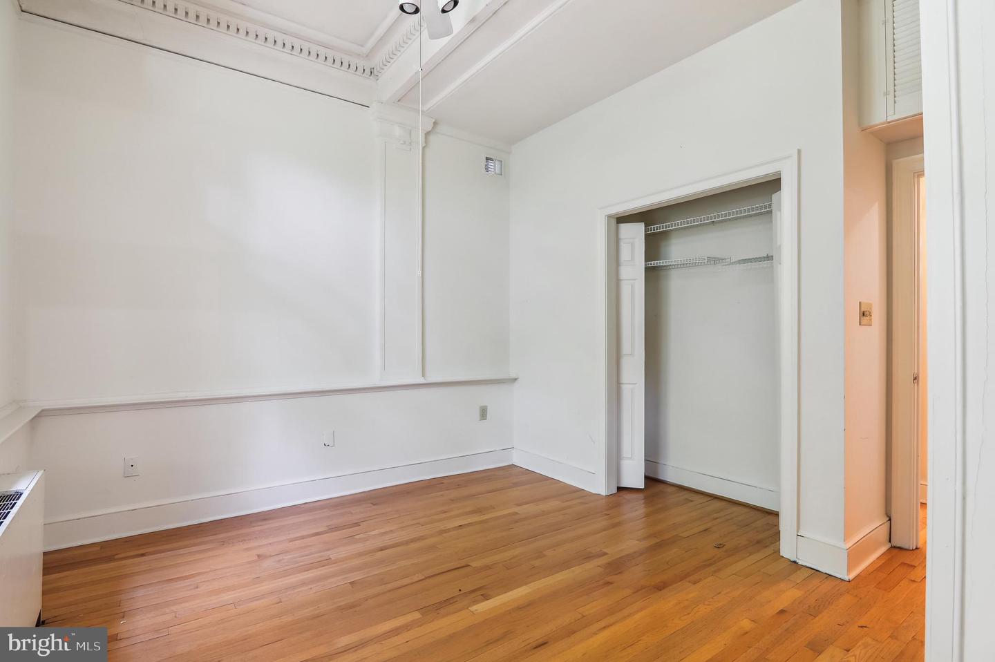 3060 16TH ST NW #110, WASHINGTON, District Of Columbia 20009, 2 Bedrooms Bedrooms, ,1 BathroomBathrooms,Residential,For sale,3060 16TH ST NW #110,DCDC2202684 MLS # DCDC2202684