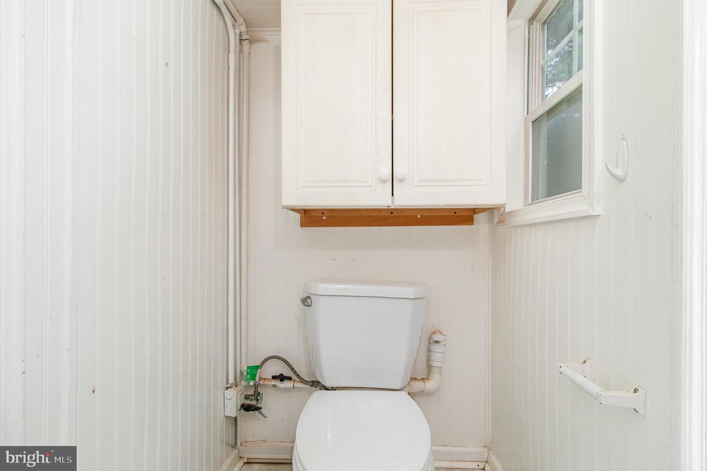 2312 OAK ST, FREDERICKSBURG, Virginia 22401, 2 Bedrooms Bedrooms, ,1 BathroomBathrooms,Residential,For sale,2312 OAK ST,VAFB2008336 MLS # VAFB2008336