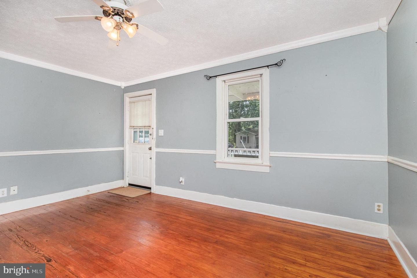 2312 OAK ST, FREDERICKSBURG, Virginia 22401, 2 Bedrooms Bedrooms, ,1 BathroomBathrooms,Residential,For sale,2312 OAK ST,VAFB2008336 MLS # VAFB2008336