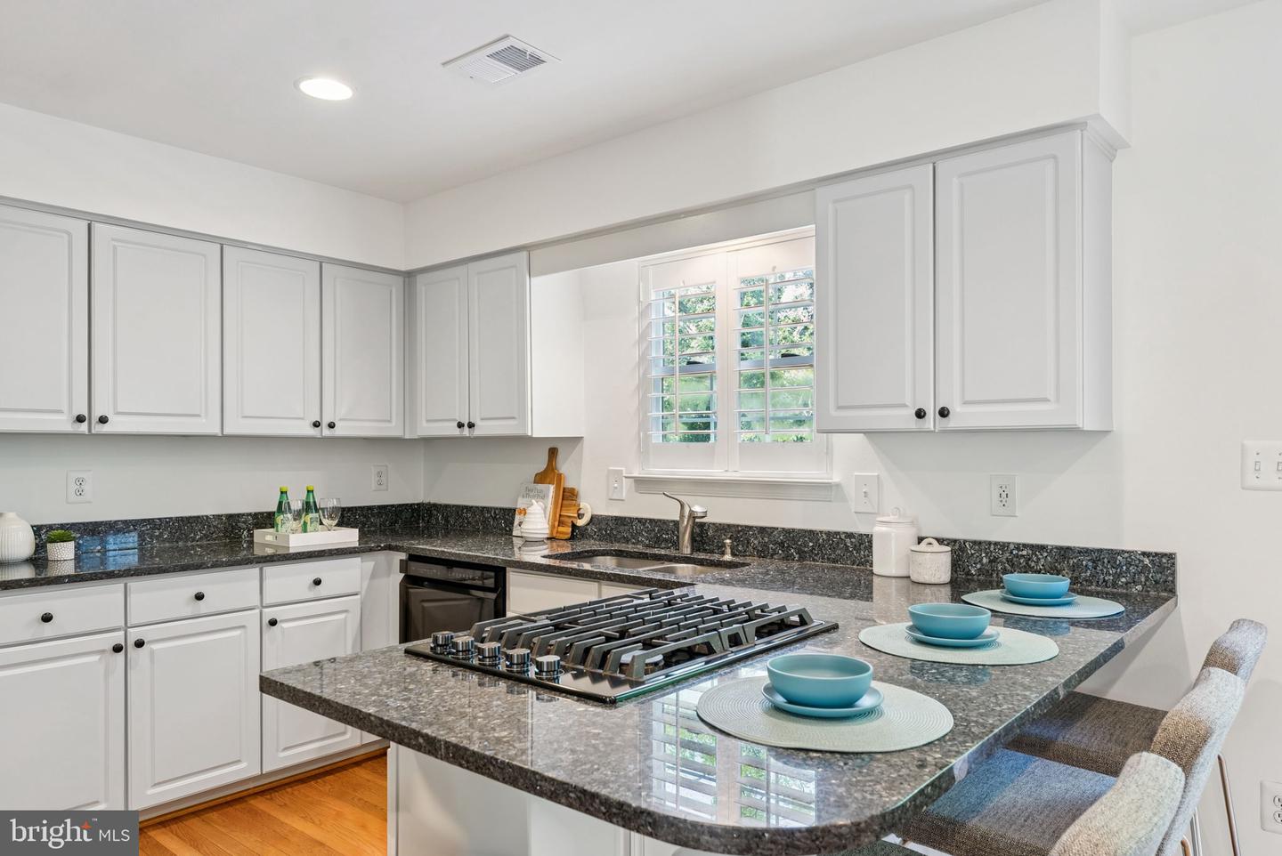 6536 KELSEY POINT CIR, ALEXANDRIA, Virginia 22315, 3 Bedrooms Bedrooms, ,2 BathroomsBathrooms,Residential,For sale,6536 KELSEY POINT CIR,VAFX2244708 MLS # VAFX2244708