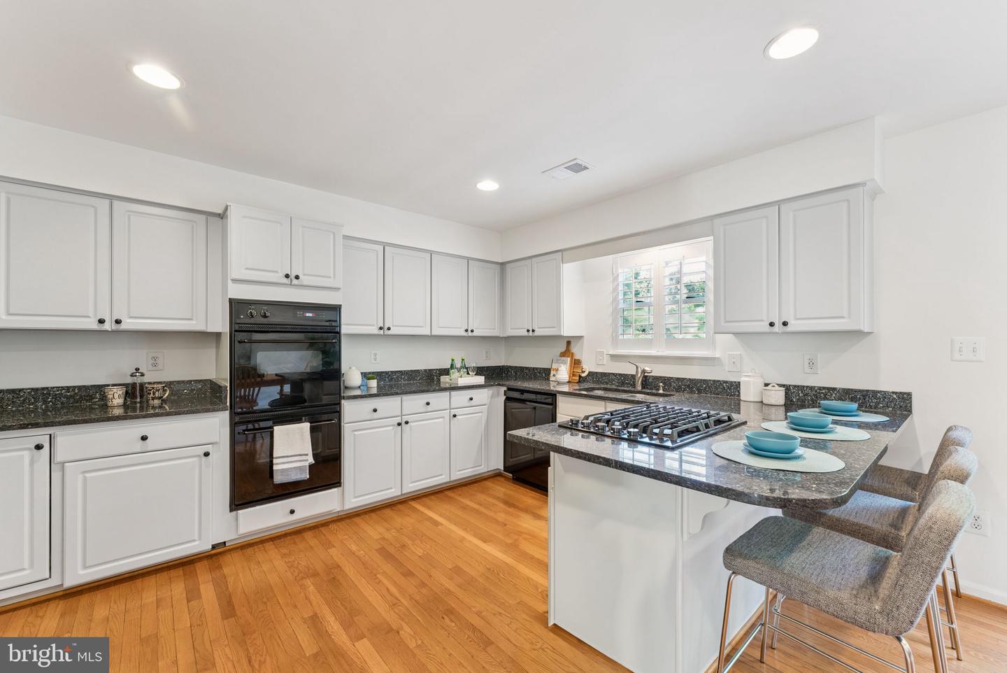 6536 KELSEY POINT CIR, ALEXANDRIA, Virginia 22315, 3 Bedrooms Bedrooms, ,2 BathroomsBathrooms,Residential,For sale,6536 KELSEY POINT CIR,VAFX2244708 MLS # VAFX2244708