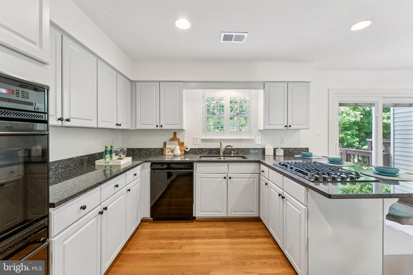 6536 KELSEY POINT CIR, ALEXANDRIA, Virginia 22315, 3 Bedrooms Bedrooms, ,2 BathroomsBathrooms,Residential,For sale,6536 KELSEY POINT CIR,VAFX2244708 MLS # VAFX2244708