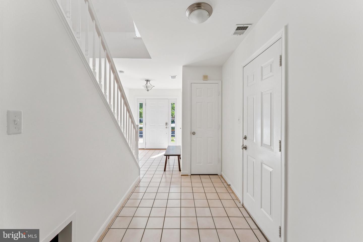 6536 KELSEY POINT CIR, ALEXANDRIA, Virginia 22315, 3 Bedrooms Bedrooms, ,2 BathroomsBathrooms,Residential,For sale,6536 KELSEY POINT CIR,VAFX2244708 MLS # VAFX2244708