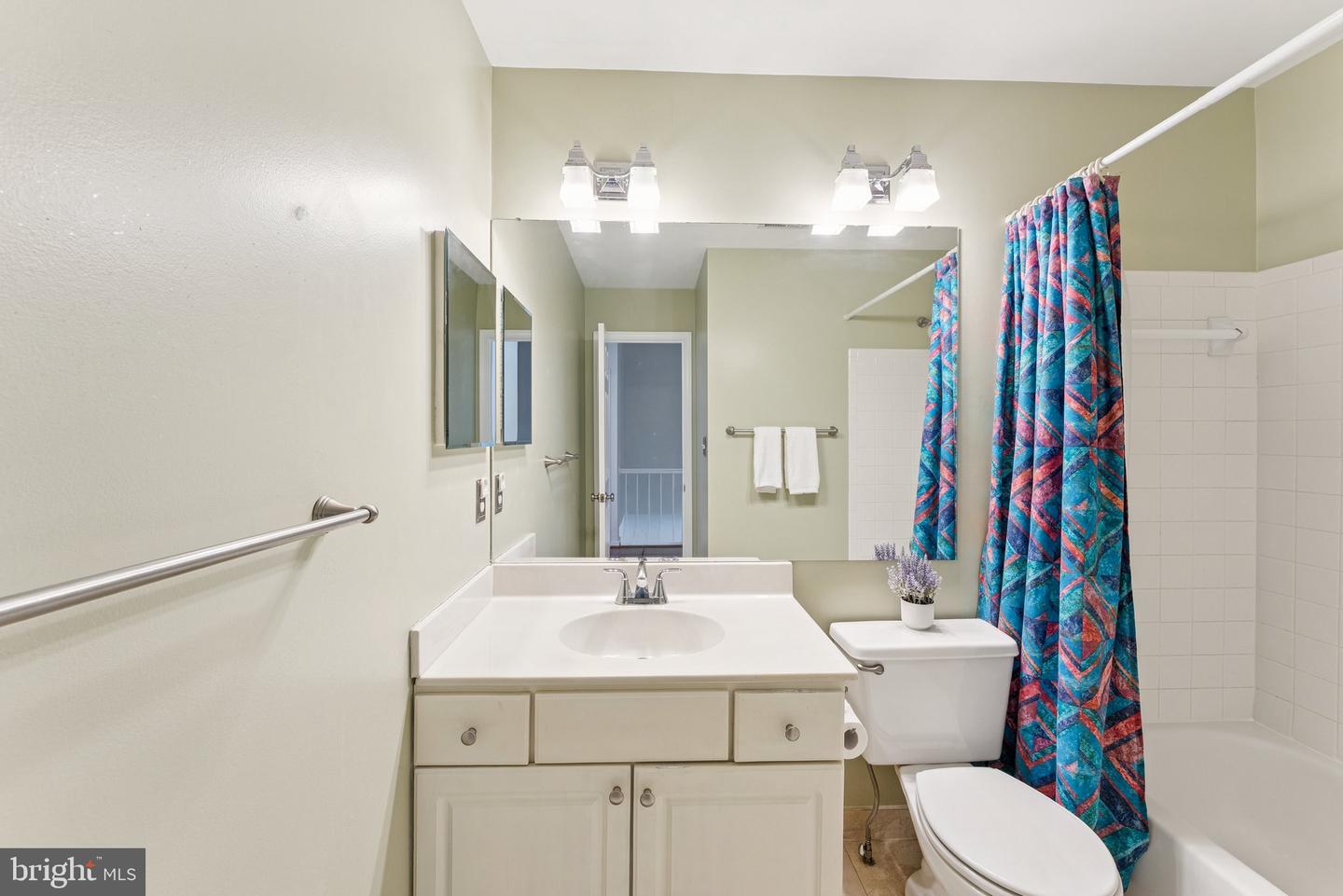6536 KELSEY POINT CIR, ALEXANDRIA, Virginia 22315, 3 Bedrooms Bedrooms, ,2 BathroomsBathrooms,Residential,For sale,6536 KELSEY POINT CIR,VAFX2244708 MLS # VAFX2244708