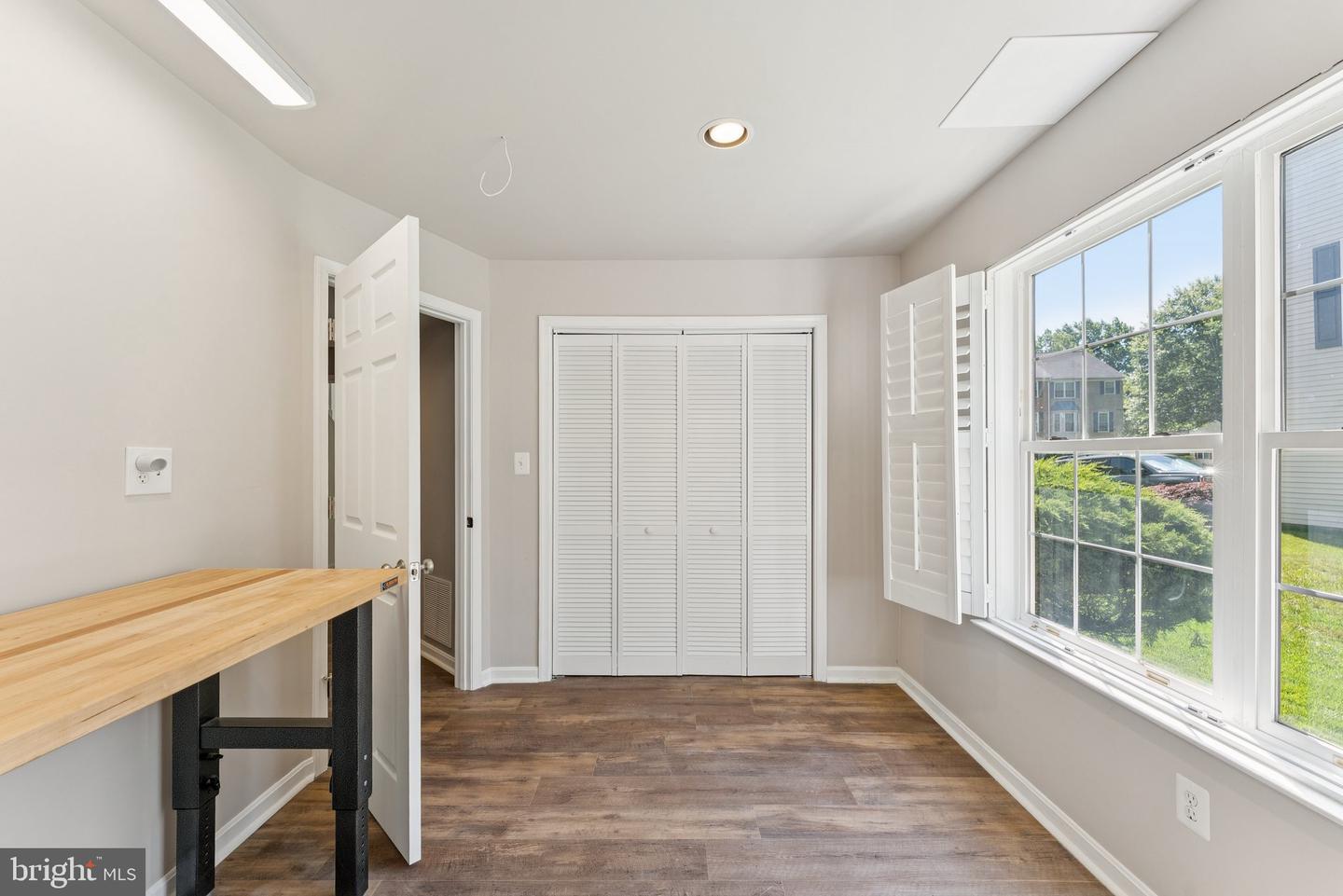 6536 KELSEY POINT CIR, ALEXANDRIA, Virginia 22315, 3 Bedrooms Bedrooms, ,2 BathroomsBathrooms,Residential,For sale,6536 KELSEY POINT CIR,VAFX2244708 MLS # VAFX2244708