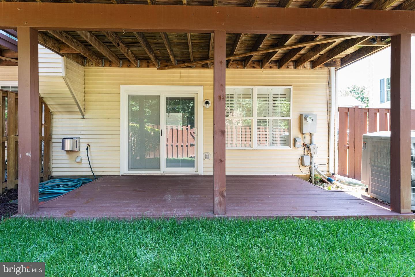 6536 KELSEY POINT CIR, ALEXANDRIA, Virginia 22315, 3 Bedrooms Bedrooms, ,2 BathroomsBathrooms,Residential,For sale,6536 KELSEY POINT CIR,VAFX2244708 MLS # VAFX2244708