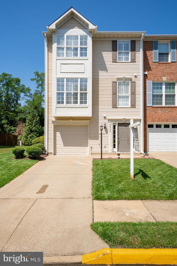 6536 KELSEY POINT CIR, ALEXANDRIA, Virginia 22315, 3 Bedrooms Bedrooms, ,2 BathroomsBathrooms,Residential,For sale,6536 KELSEY POINT CIR,VAFX2244708 MLS # VAFX2244708
