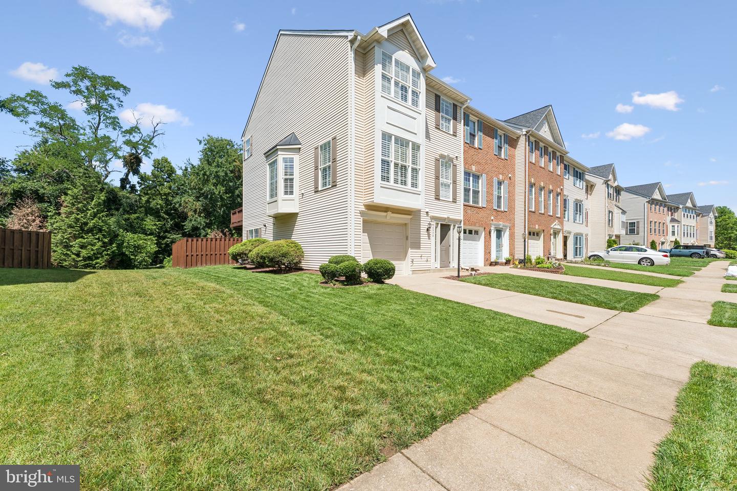 6536 KELSEY POINT CIR, ALEXANDRIA, Virginia 22315, 3 Bedrooms Bedrooms, ,2 BathroomsBathrooms,Residential,For sale,6536 KELSEY POINT CIR,VAFX2244708 MLS # VAFX2244708