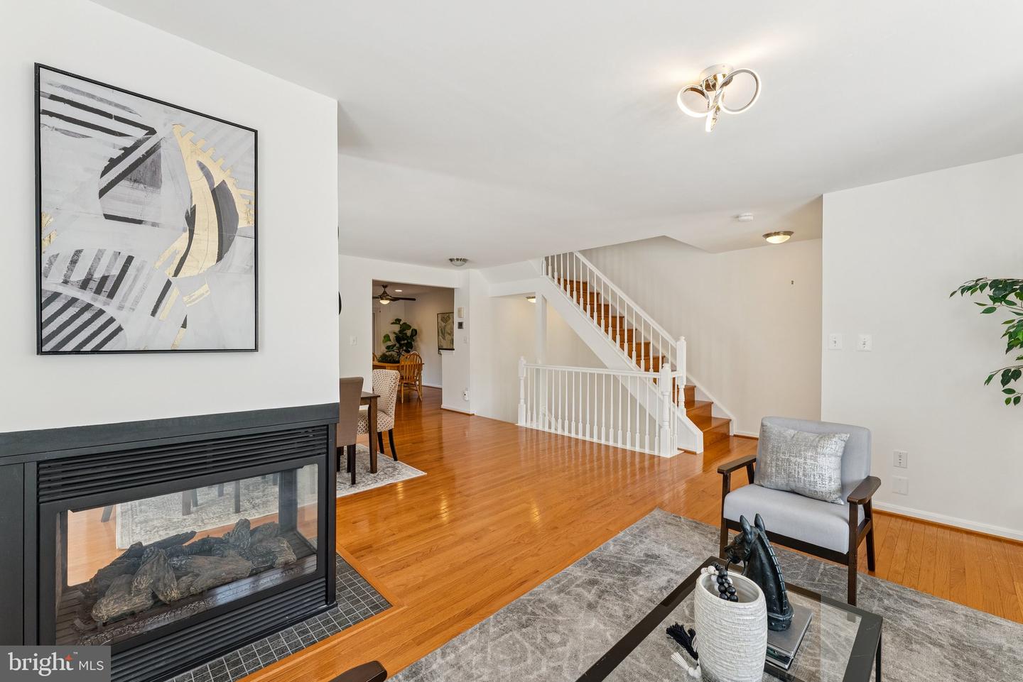 6536 KELSEY POINT CIR, ALEXANDRIA, Virginia 22315, 3 Bedrooms Bedrooms, ,2 BathroomsBathrooms,Residential,For sale,6536 KELSEY POINT CIR,VAFX2244708 MLS # VAFX2244708