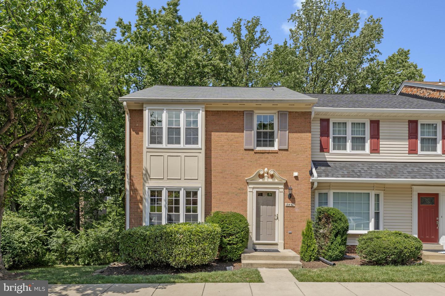 8530 RAGLAN RD, VIENNA, Virginia 22182, 4 Bedrooms Bedrooms, ,3 BathroomsBathrooms,Residential,For sale,8530 RAGLAN RD,VAFX2245098 MLS # VAFX2245098