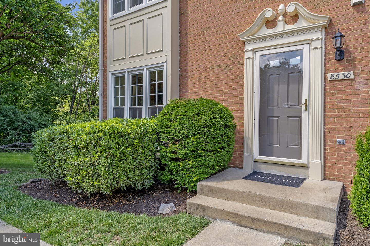 8530 RAGLAN RD, VIENNA, Virginia 22182, 4 Bedrooms Bedrooms, ,3 BathroomsBathrooms,Residential,For sale,8530 RAGLAN RD,VAFX2245098 MLS # VAFX2245098