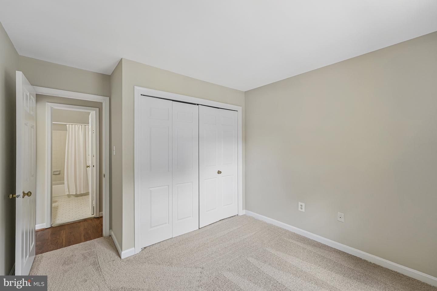 8530 RAGLAN RD, VIENNA, Virginia 22182, 4 Bedrooms Bedrooms, ,3 BathroomsBathrooms,Residential,For sale,8530 RAGLAN RD,VAFX2245098 MLS # VAFX2245098