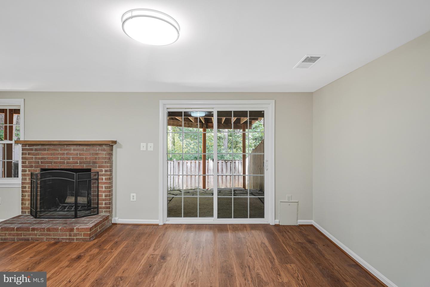 8530 RAGLAN RD, VIENNA, Virginia 22182, 4 Bedrooms Bedrooms, ,3 BathroomsBathrooms,Residential,For sale,8530 RAGLAN RD,VAFX2245098 MLS # VAFX2245098