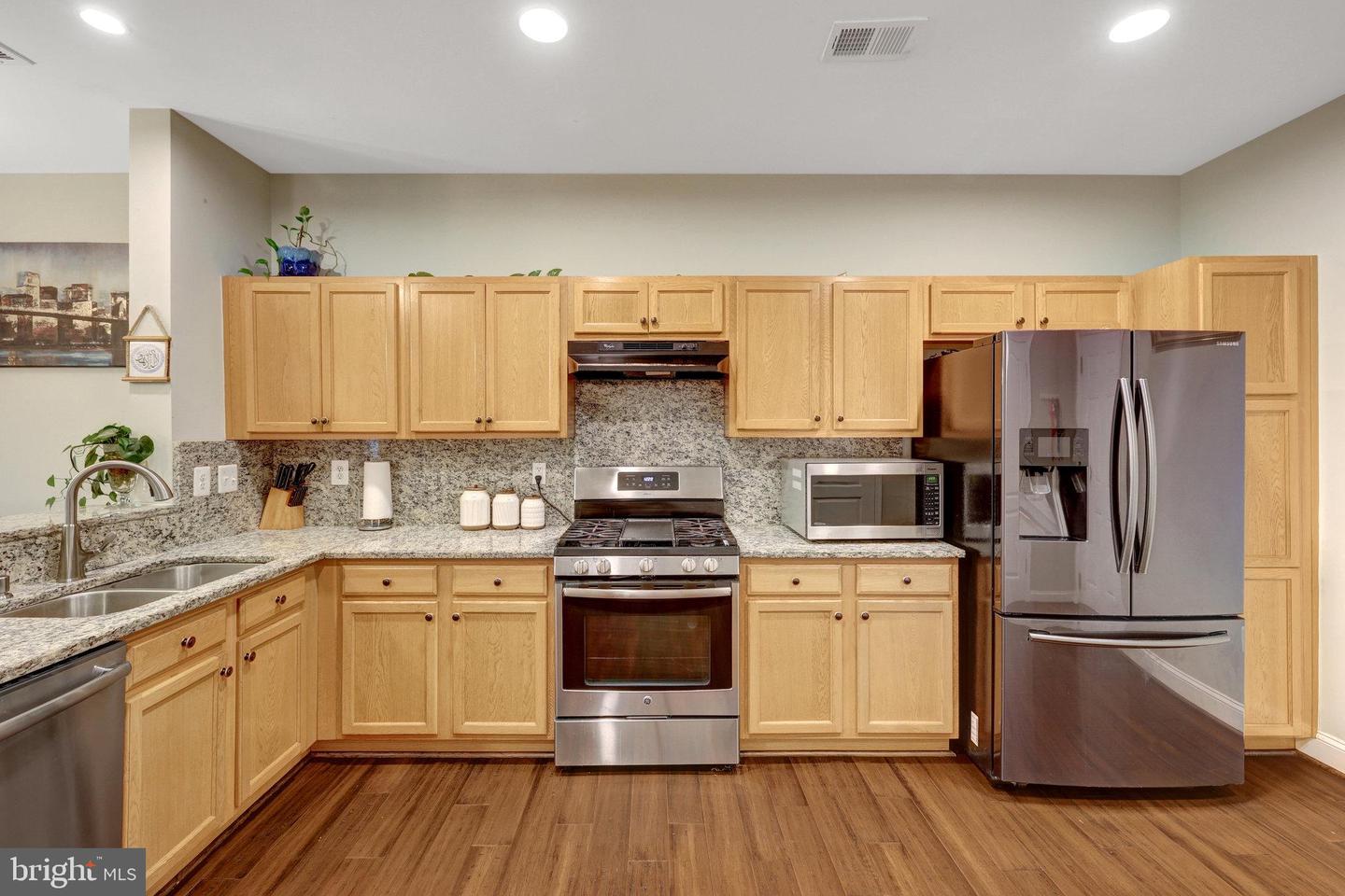43643 MCDOWELL SQ, LEESBURG, Virginia 20176, 3 Bedrooms Bedrooms, ,2 BathroomsBathrooms,Residential,For sale,43643 MCDOWELL SQ,VALO2098686 MLS # VALO2098686