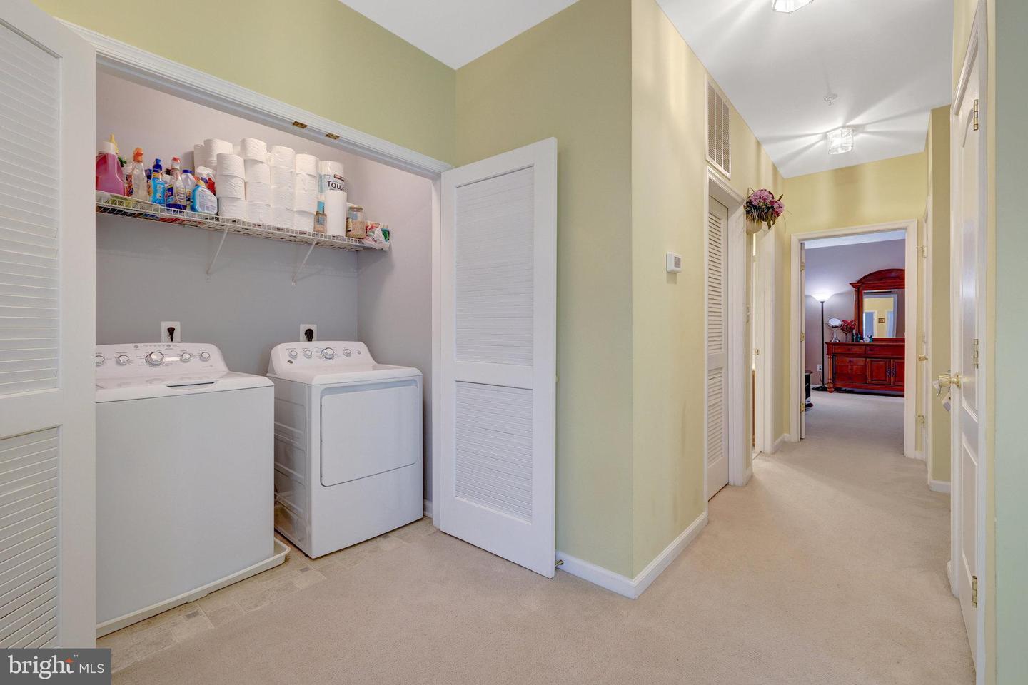 43643 MCDOWELL SQ, LEESBURG, Virginia 20176, 3 Bedrooms Bedrooms, ,2 BathroomsBathrooms,Residential,For sale,43643 MCDOWELL SQ,VALO2098686 MLS # VALO2098686
