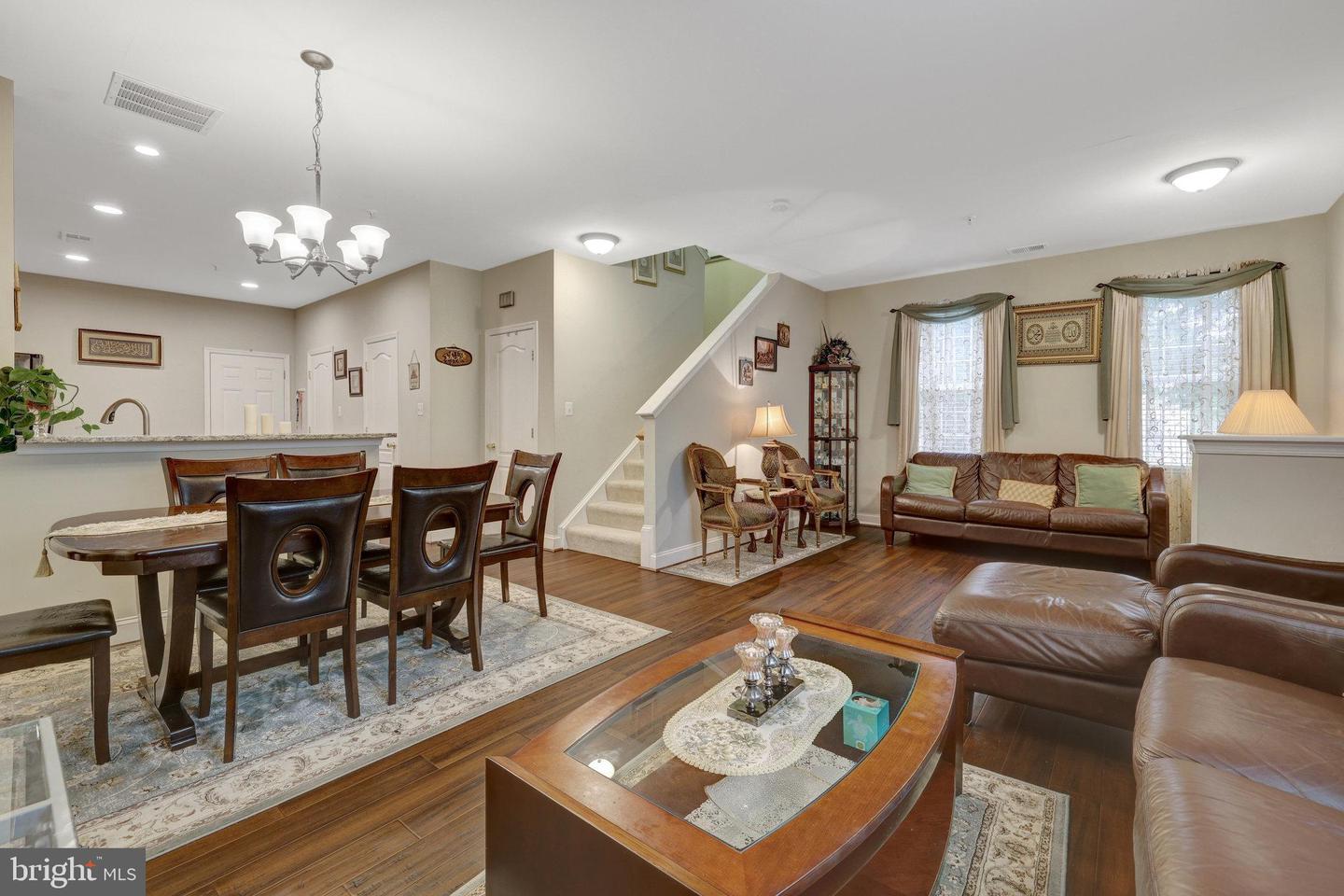 43643 MCDOWELL SQ, LEESBURG, Virginia 20176, 3 Bedrooms Bedrooms, ,2 BathroomsBathrooms,Residential,For sale,43643 MCDOWELL SQ,VALO2098686 MLS # VALO2098686
