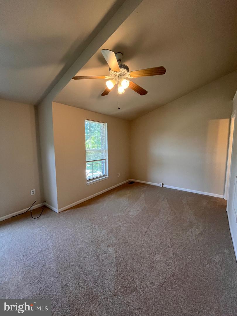 3418 BELLEPLAIN CT, DUMFRIES, Virginia 22026, 3 Bedrooms Bedrooms, ,2 BathroomsBathrooms,Residential,For sale,3418 BELLEPLAIN CT,VAPW2096292 MLS # VAPW2096292