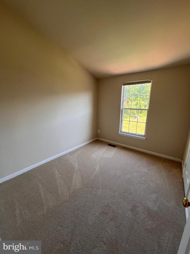 3418 BELLEPLAIN CT, DUMFRIES, Virginia 22026, 3 Bedrooms Bedrooms, ,2 BathroomsBathrooms,Residential,For sale,3418 BELLEPLAIN CT,VAPW2096292 MLS # VAPW2096292