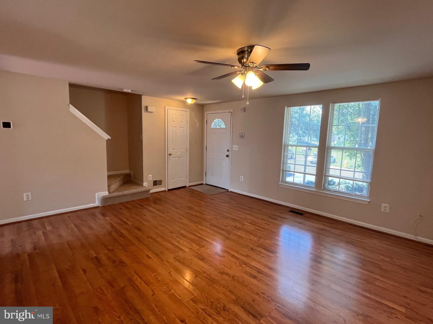 3418 BELLEPLAIN CT, DUMFRIES, Virginia 22026, 3 Bedrooms Bedrooms, ,2 BathroomsBathrooms,Residential,For sale,3418 BELLEPLAIN CT,VAPW2096292 MLS # VAPW2096292