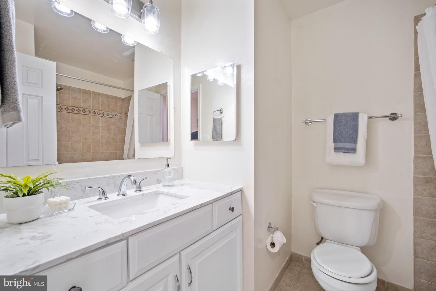 3134 BORGE ST, OAKTON, Virginia 22124, 3 Bedrooms Bedrooms, ,3 BathroomsBathrooms,Residential,For sale,3134 BORGE ST,VAFX2245916 MLS # VAFX2245916