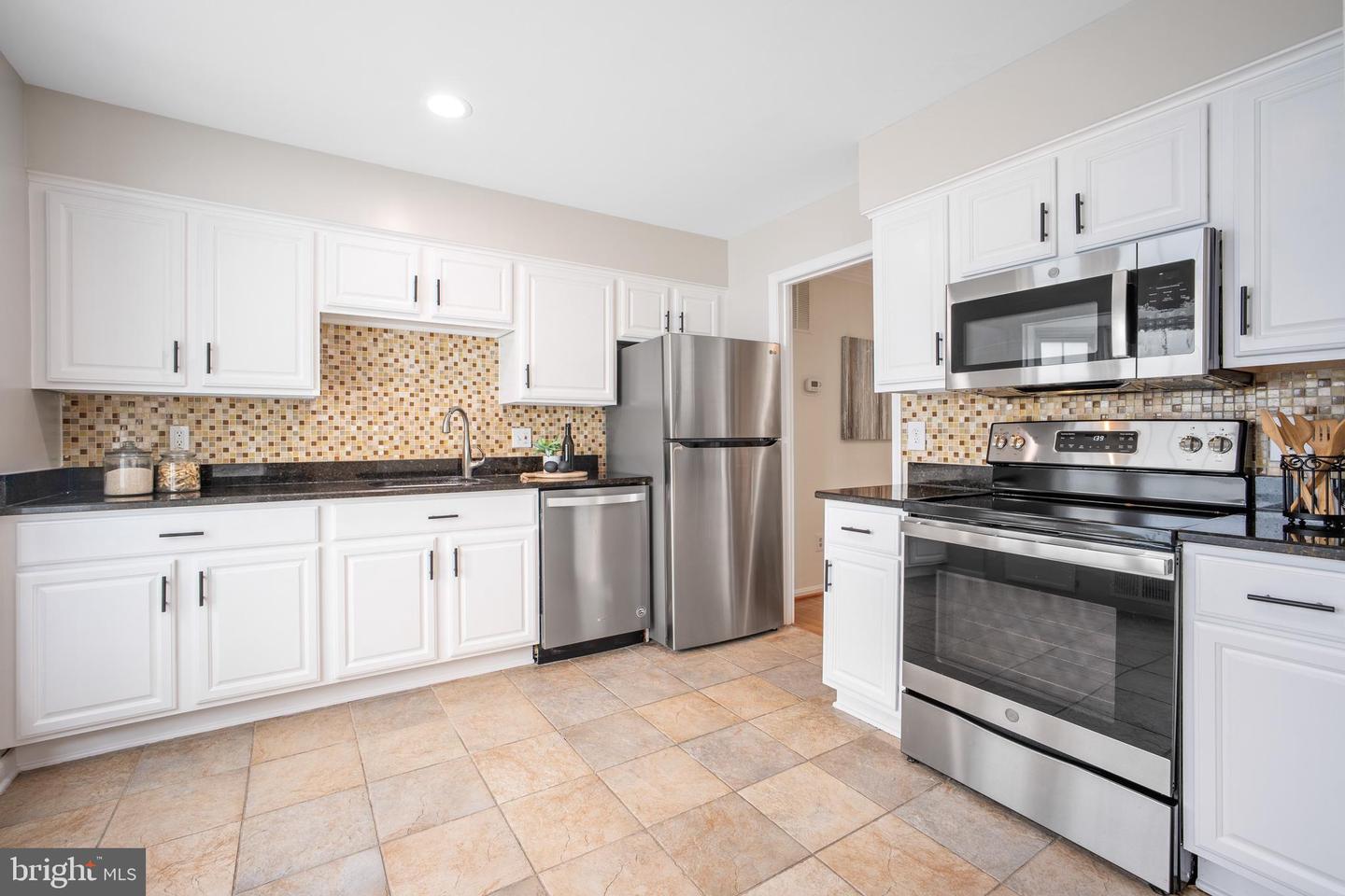 3134 BORGE ST, OAKTON, Virginia 22124, 3 Bedrooms Bedrooms, ,3 BathroomsBathrooms,Residential,For sale,3134 BORGE ST,VAFX2245916 MLS # VAFX2245916