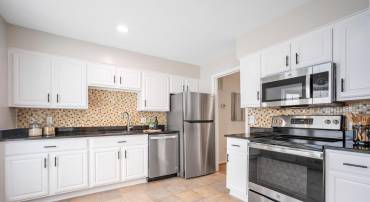 3134 BORGE ST, OAKTON, Virginia 22124, 3 Bedrooms Bedrooms, ,3 BathroomsBathrooms,Residential,For sale,3134 BORGE ST,VAFX2245916 MLS # VAFX2245916