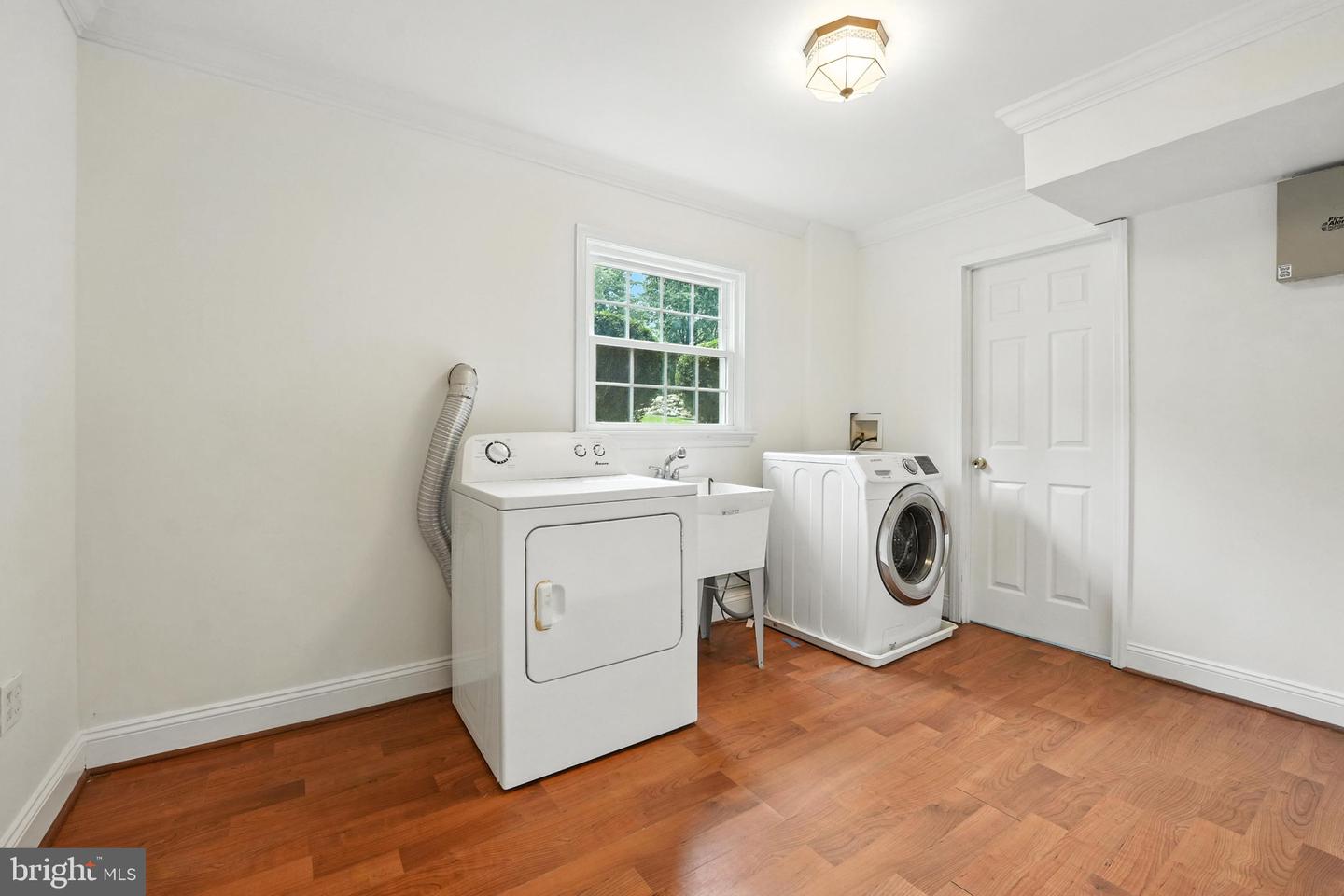 12134 STIRRUP RD, RESTON, Virginia 20191, 4 Bedrooms Bedrooms, ,3 BathroomsBathrooms,Residential,For sale,12134 STIRRUP RD,VAFX2245954 MLS # VAFX2245954