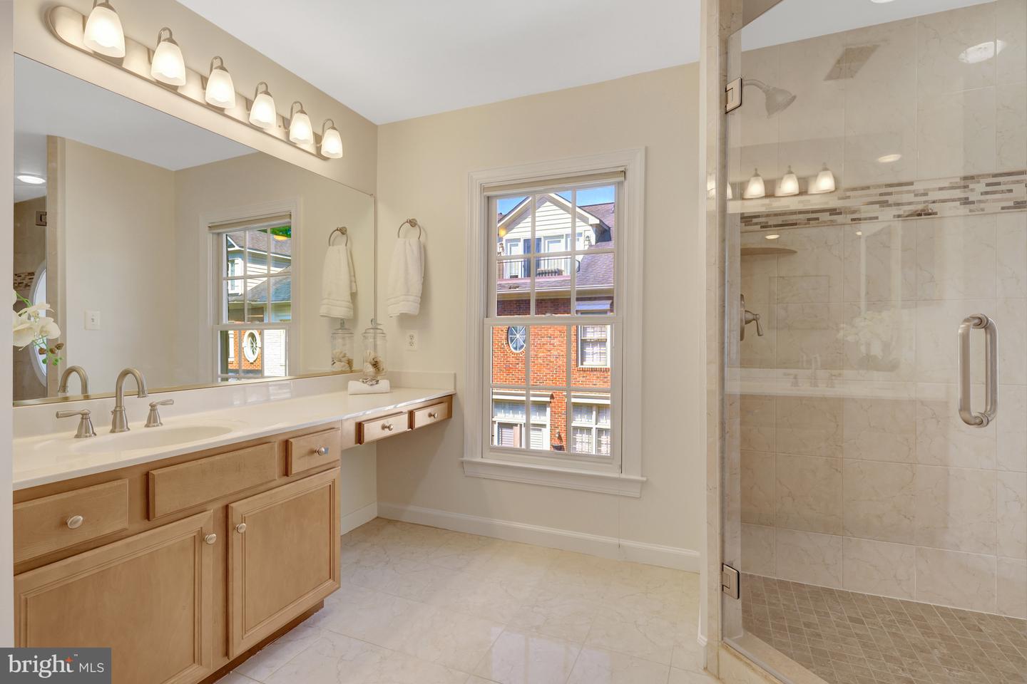 1650 COLONIAL HILLS DR, MCLEAN, Virginia 22102, 3 Bedrooms Bedrooms, ,3 BathroomsBathrooms,Residential,For sale,1650 COLONIAL HILLS DR,VAFX2245982 MLS # VAFX2245982