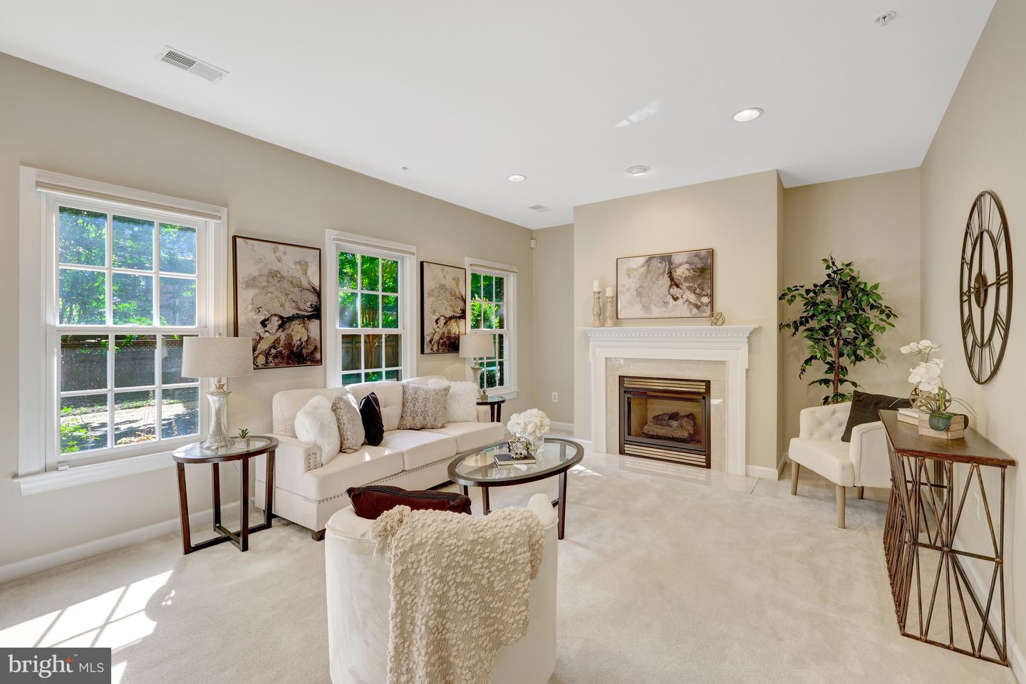 1650 COLONIAL HILLS DR, MCLEAN, Virginia 22102, 3 Bedrooms Bedrooms, ,3 BathroomsBathrooms,Residential,For sale,1650 COLONIAL HILLS DR,VAFX2245982 MLS # VAFX2245982