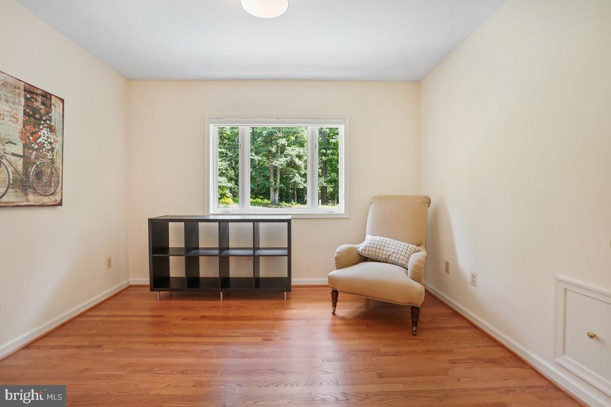 4604 PARK RD, ALEXANDRIA, Virginia 22312, 5 Bedrooms Bedrooms, ,3 BathroomsBathrooms,Residential,For sale,4604 PARK RD,VAFX2246038 MLS # VAFX2246038