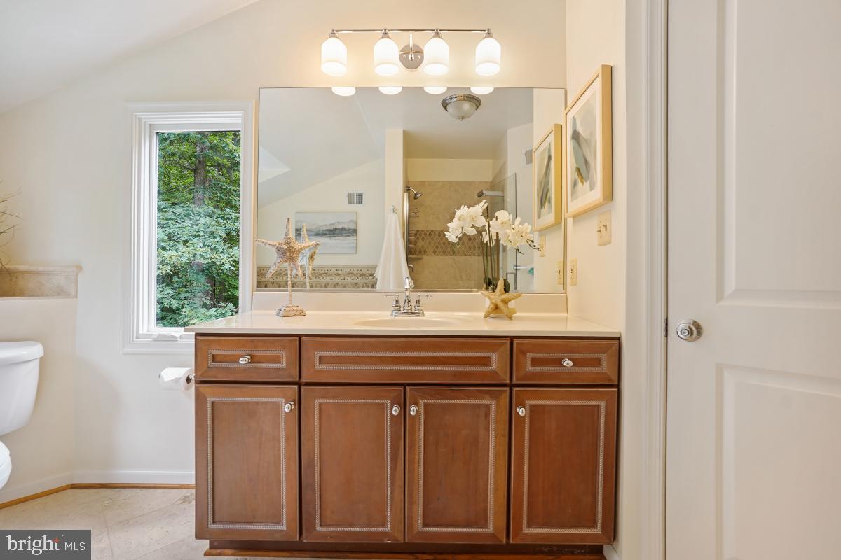 4604 PARK RD, ALEXANDRIA, Virginia 22312, 5 Bedrooms Bedrooms, ,3 BathroomsBathrooms,Residential,For sale,4604 PARK RD,VAFX2246038 MLS # VAFX2246038