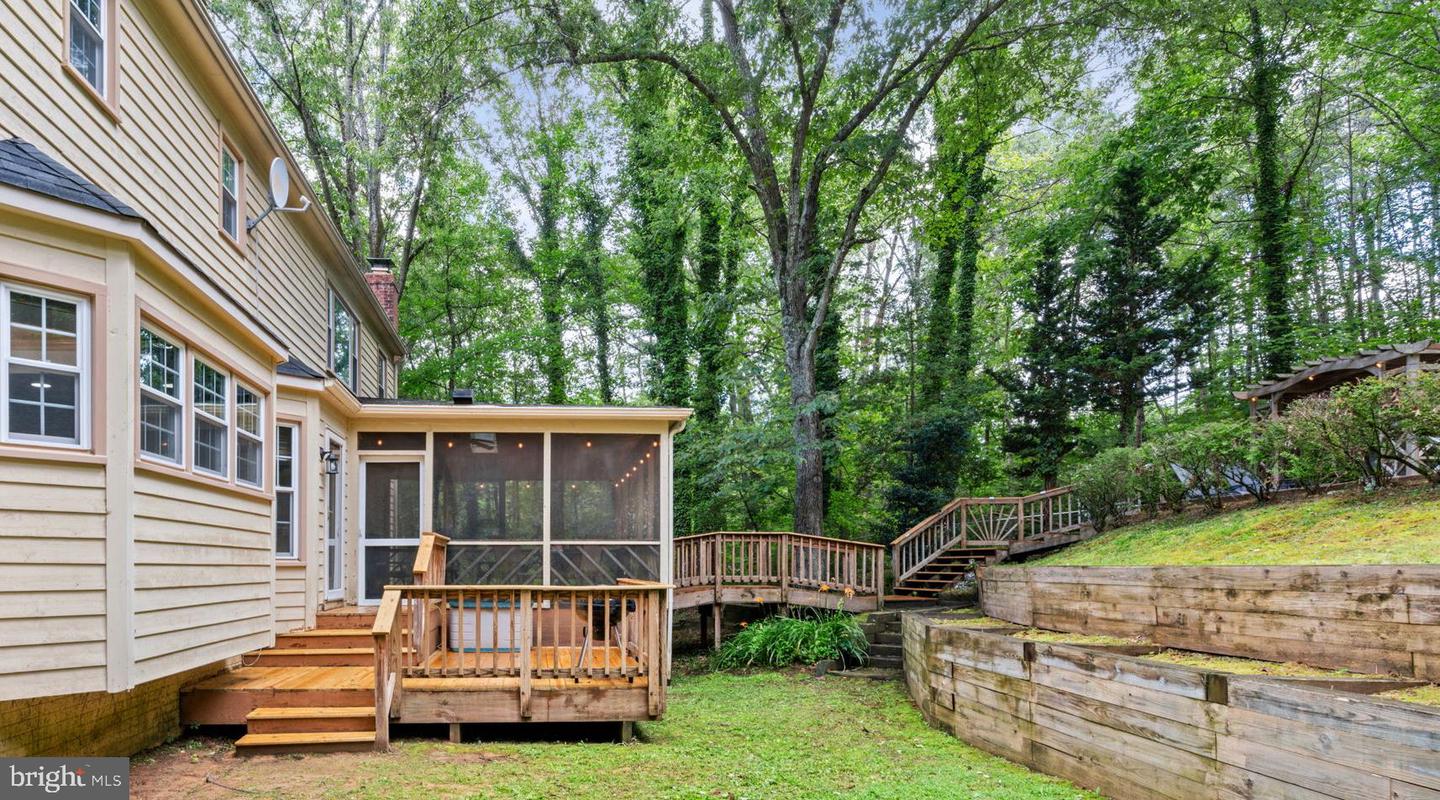 175 MT HOPE CHURCH RD, STAFFORD, Virginia 22554, 6 Bedrooms Bedrooms, ,3 BathroomsBathrooms,Residential,For sale,175 MT HOPE CHURCH RD,VAST2039636 MLS # VAST2039636