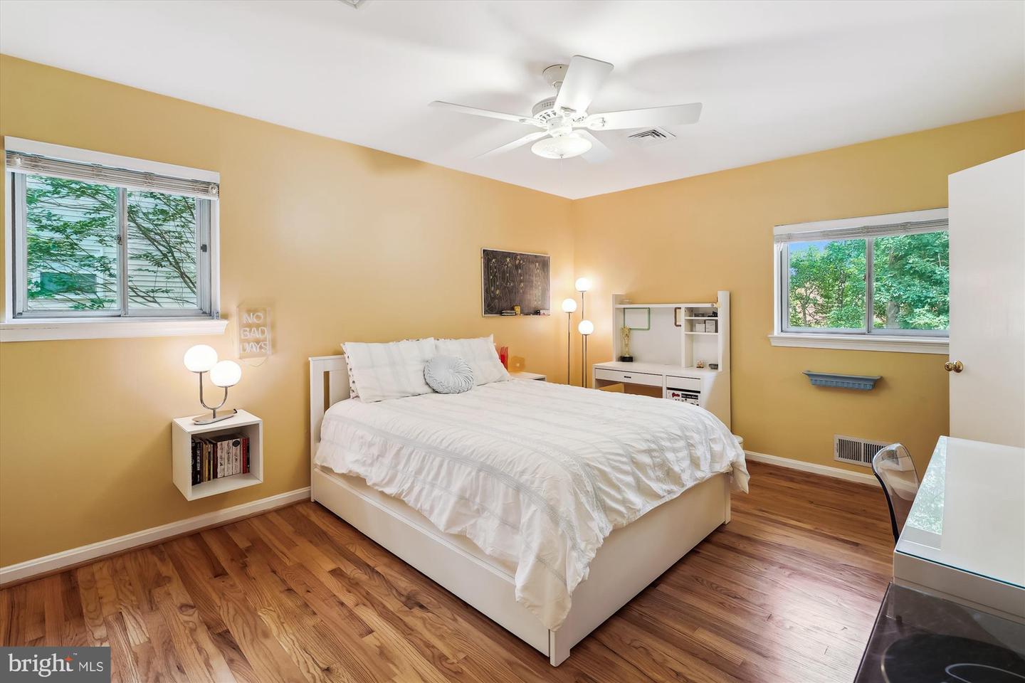 8510 OAKFORD DR, SPRINGFIELD, Virginia 22152, 5 Bedrooms Bedrooms, ,3 BathroomsBathrooms,Residential,For sale,8510 OAKFORD DR,VAFX2246354 MLS # VAFX2246354
