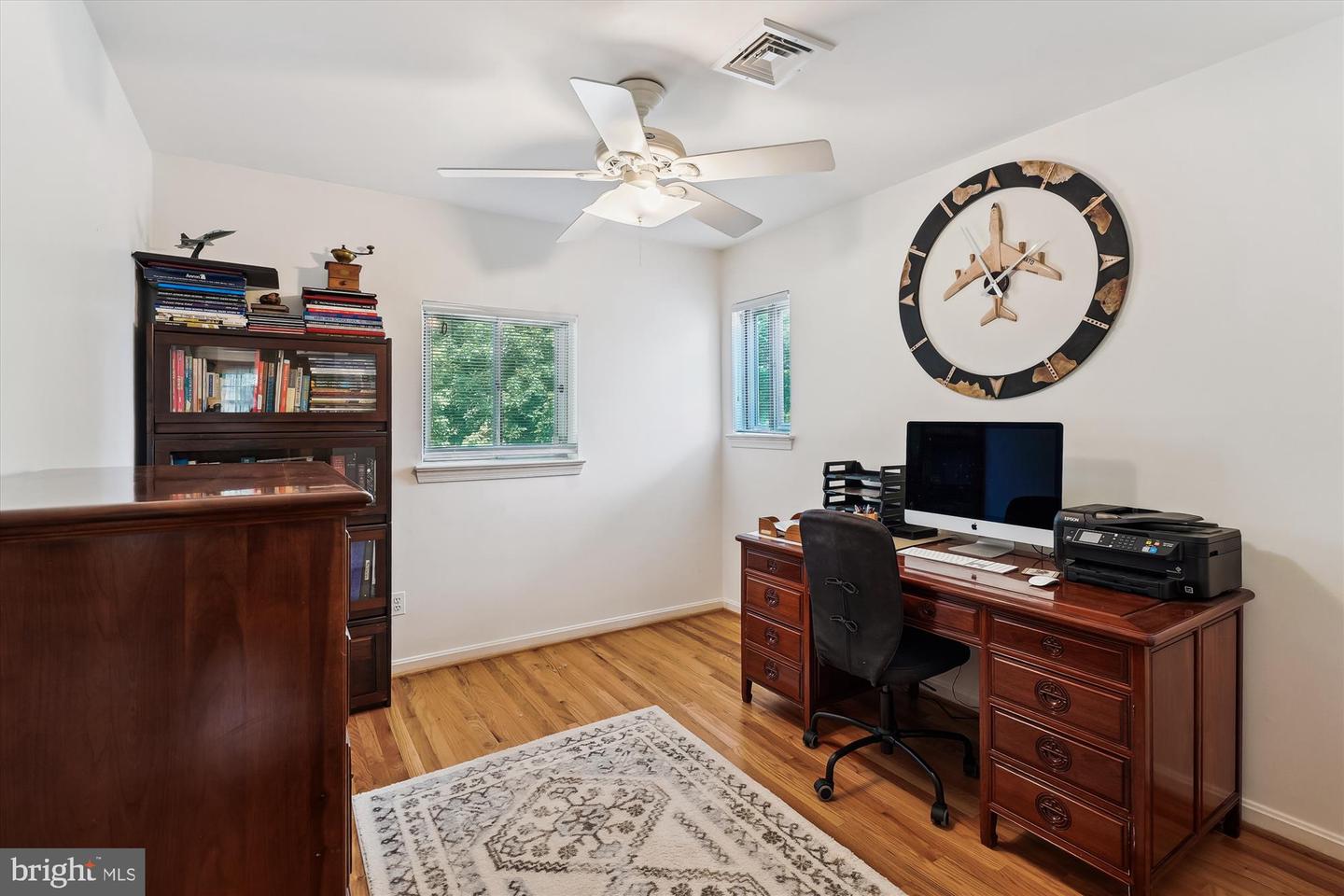 8510 OAKFORD DR, SPRINGFIELD, Virginia 22152, 5 Bedrooms Bedrooms, ,3 BathroomsBathrooms,Residential,For sale,8510 OAKFORD DR,VAFX2246354 MLS # VAFX2246354