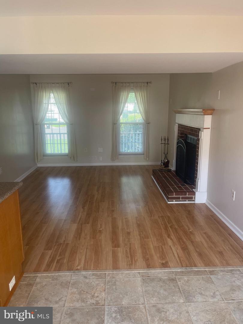 13551 POLAR CT, WOODBRIDGE, Virginia 22193, 4 Bedrooms Bedrooms, ,2 BathroomsBathrooms,Residential,For sale,13551 POLAR CT,VAPW2096736 MLS # VAPW2096736