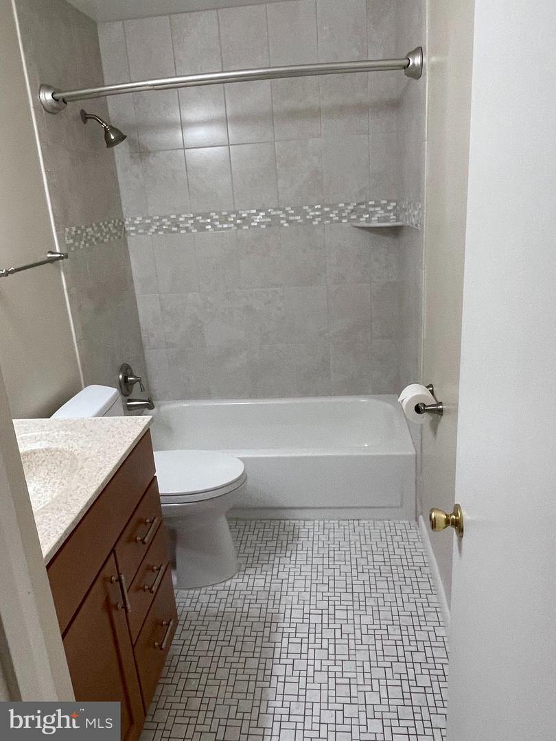 13551 POLAR CT, WOODBRIDGE, Virginia 22193, 4 Bedrooms Bedrooms, ,2 BathroomsBathrooms,Residential,For sale,13551 POLAR CT,VAPW2096736 MLS # VAPW2096736