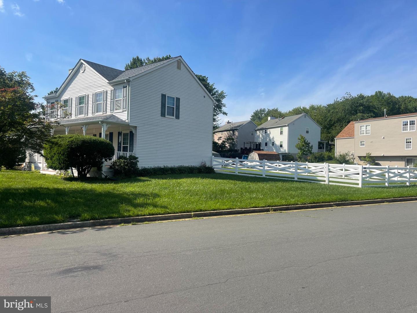 13551 POLAR CT, WOODBRIDGE, Virginia 22193, 4 Bedrooms Bedrooms, ,2 BathroomsBathrooms,Residential,For sale,13551 POLAR CT,VAPW2096736 MLS # VAPW2096736