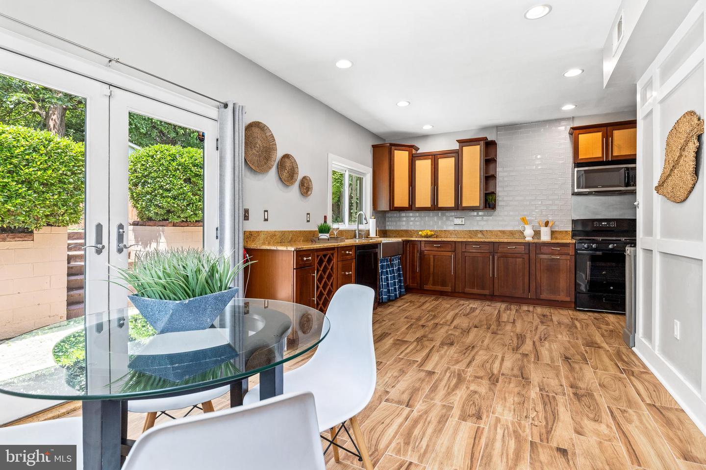 3010 26TH ST NE, WASHINGTON, District Of Columbia 20018, 4 Bedrooms Bedrooms, ,3 BathroomsBathrooms,Residential,For sale,3010 26TH ST NE,DCDC2205090 MLS # DCDC2205090