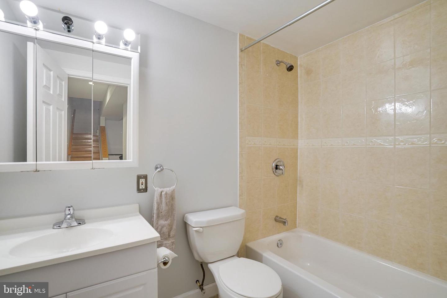 8061 PAPER BIRCH DR, LORTON, Virginia 22079, 4 Bedrooms Bedrooms, ,4 BathroomsBathrooms,Residential,For sale,8061 PAPER BIRCH DR,VAFX2246900 MLS # VAFX2246900
