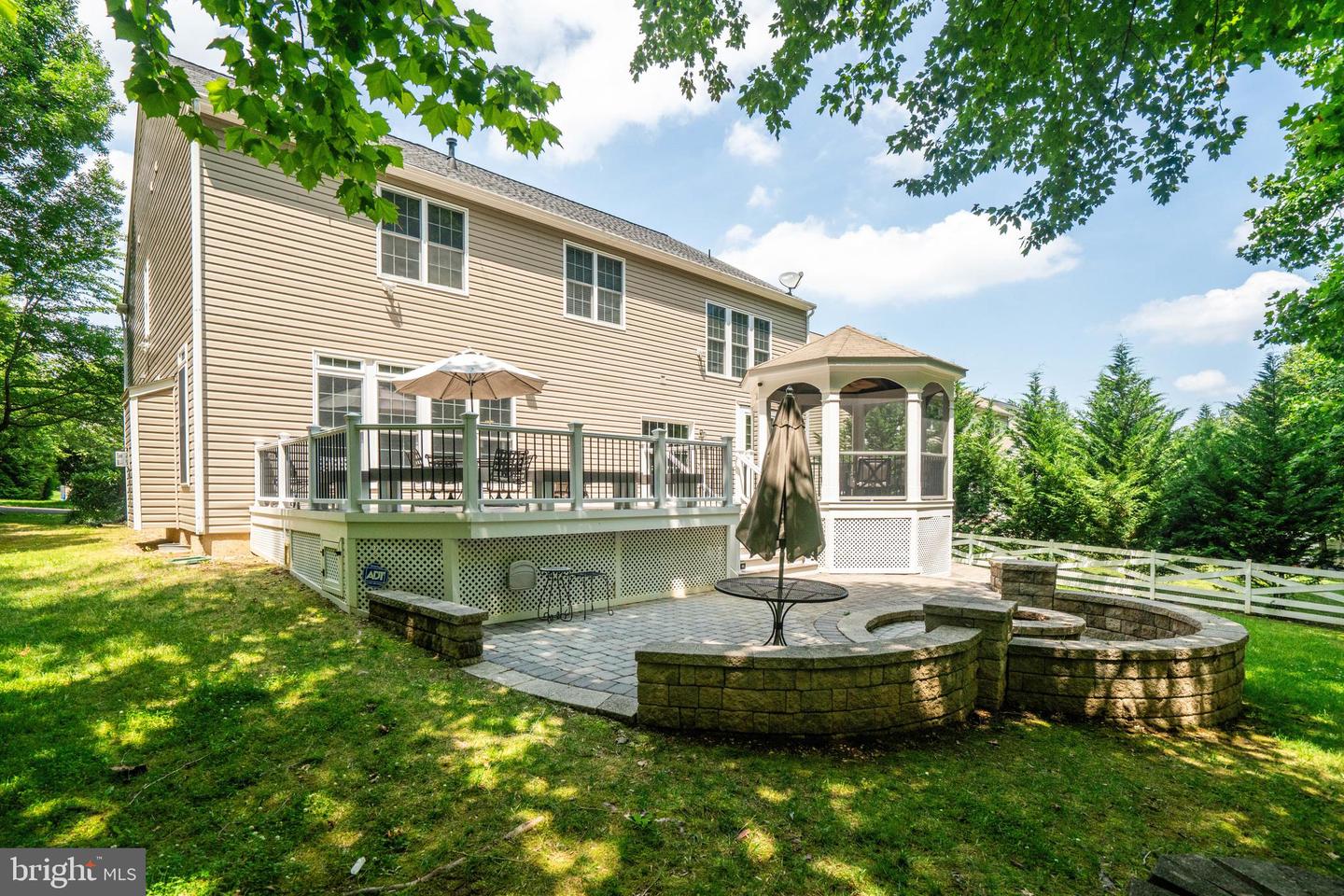 8061 PAPER BIRCH DR, LORTON, Virginia 22079, 4 Bedrooms Bedrooms, ,4 BathroomsBathrooms,Residential,For sale,8061 PAPER BIRCH DR,VAFX2246900 MLS # VAFX2246900