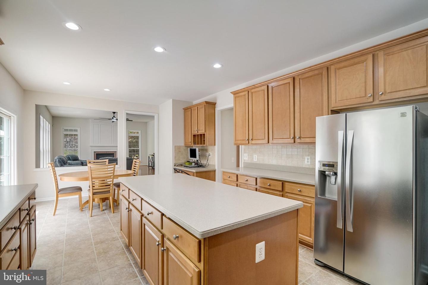 8061 PAPER BIRCH DR, LORTON, Virginia 22079, 4 Bedrooms Bedrooms, ,4 BathroomsBathrooms,Residential,For sale,8061 PAPER BIRCH DR,VAFX2246900 MLS # VAFX2246900