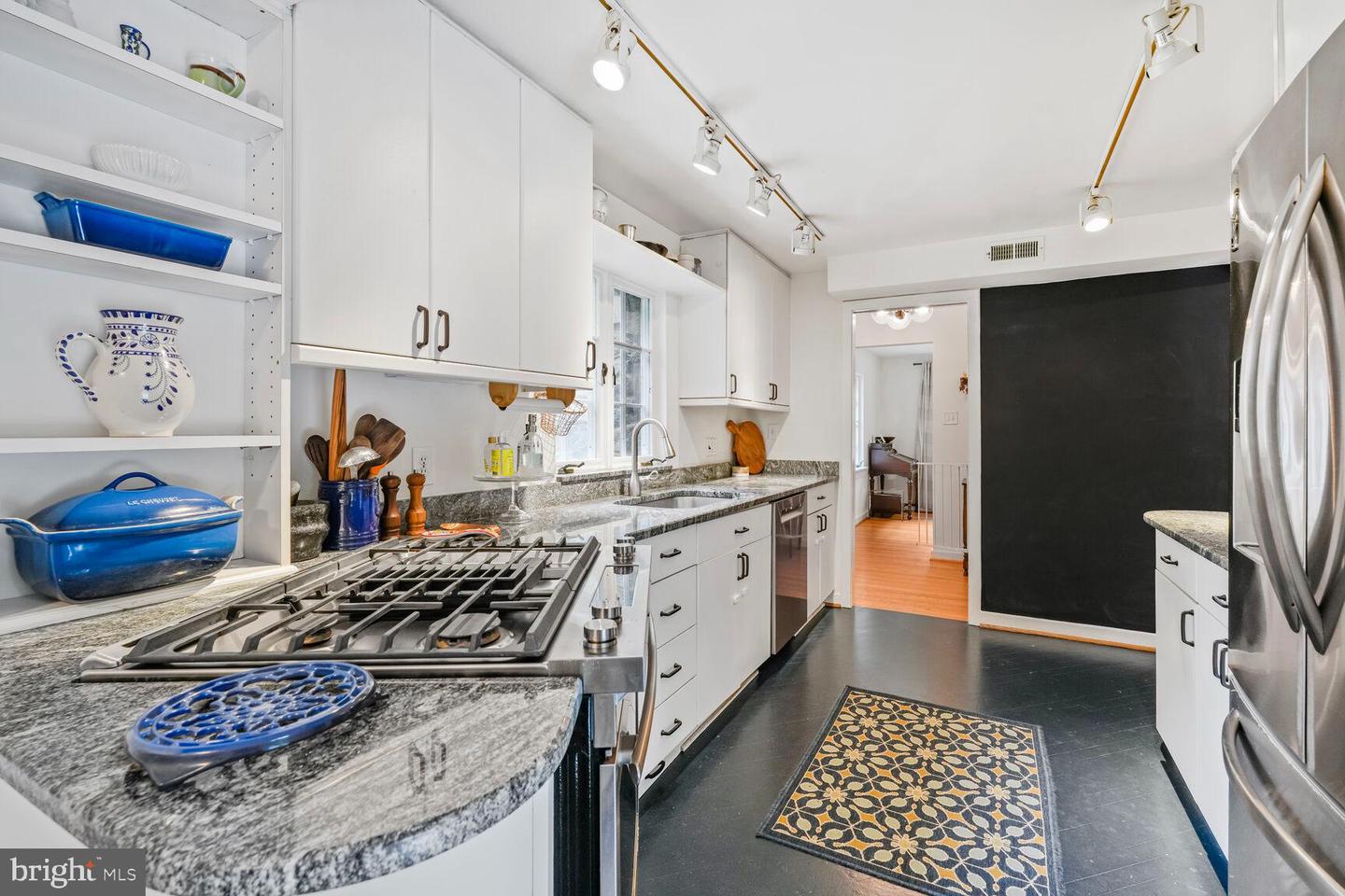 3030 N QUINCY ST, ARLINGTON, Virginia 22207, 4 Bedrooms Bedrooms, ,3 BathroomsBathrooms,Residential,For sale,3030 N QUINCY ST,VAAR2059088 MLS # VAAR2059088