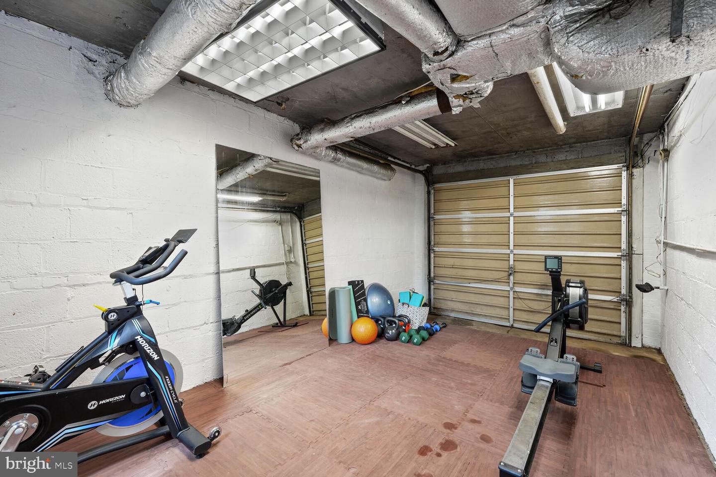 3030 N QUINCY ST, ARLINGTON, Virginia 22207, 4 Bedrooms Bedrooms, ,3 BathroomsBathrooms,Residential,For sale,3030 N QUINCY ST,VAAR2059088 MLS # VAAR2059088