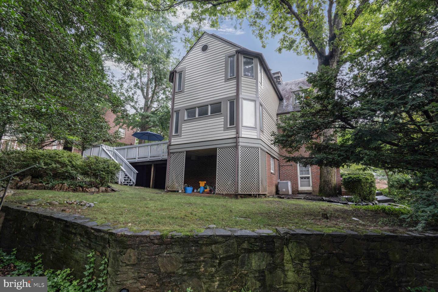 3030 N QUINCY ST, ARLINGTON, Virginia 22207, 4 Bedrooms Bedrooms, ,3 BathroomsBathrooms,Residential,For sale,3030 N QUINCY ST,VAAR2059088 MLS # VAAR2059088