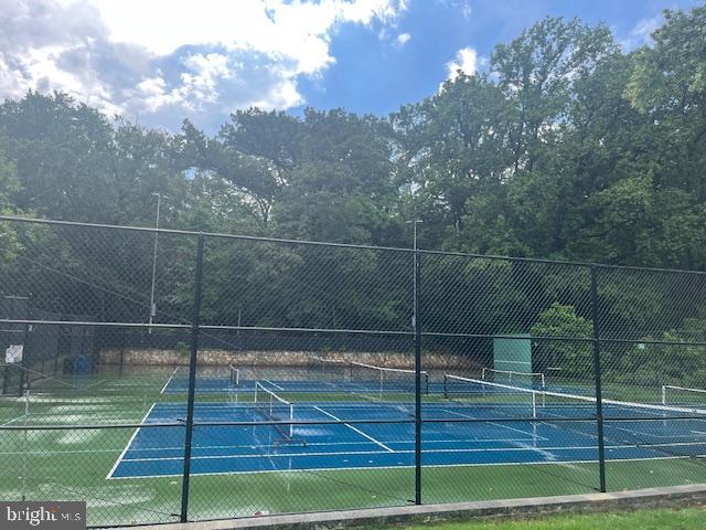 3030 N QUINCY ST, ARLINGTON, Virginia 22207, 4 Bedrooms Bedrooms, ,3 BathroomsBathrooms,Residential,For sale,3030 N QUINCY ST,VAAR2059088 MLS # VAAR2059088