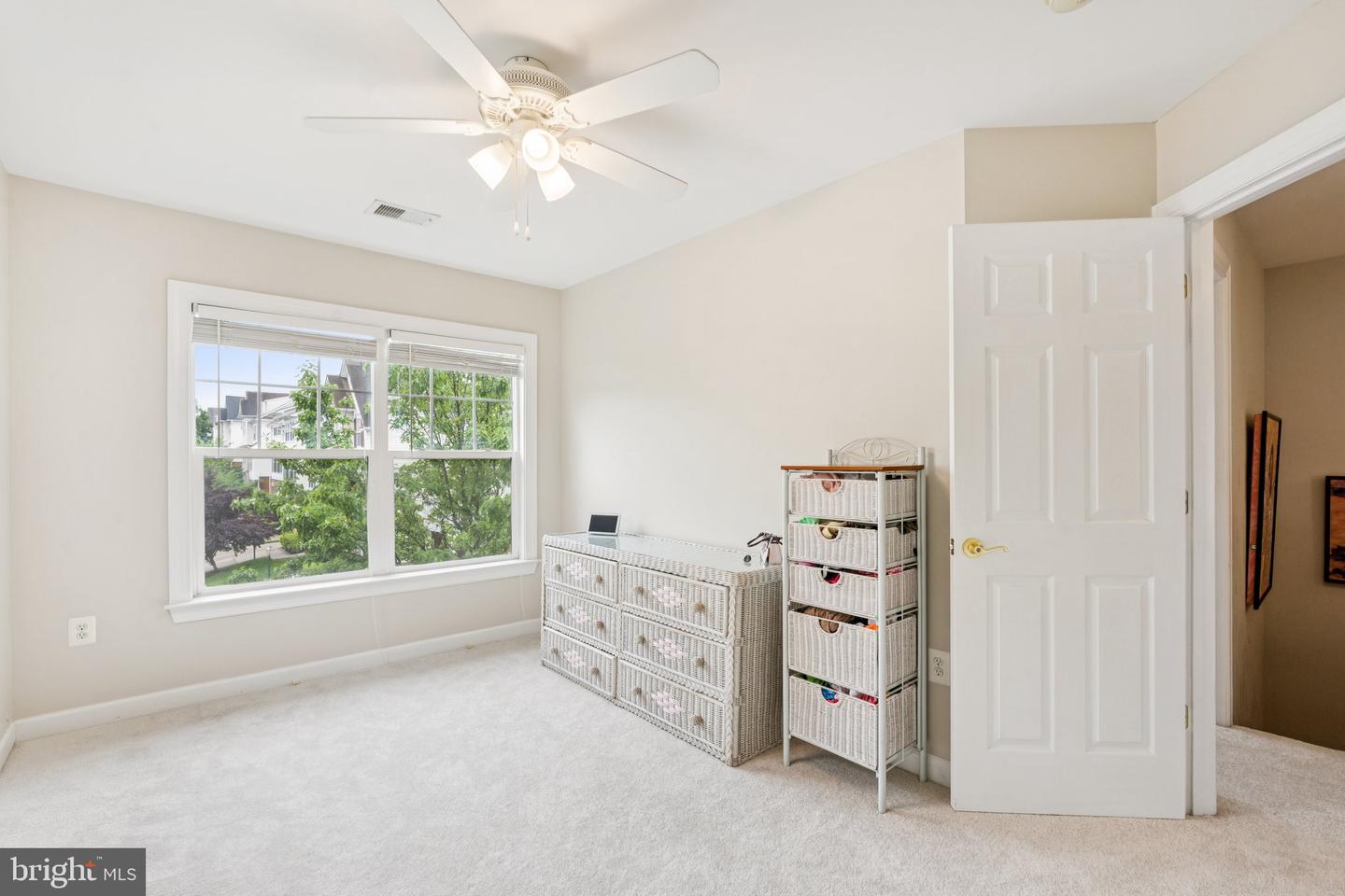 8107 CELLO WAY, MANASSAS, Virginia 20111, 4 Bedrooms Bedrooms, ,3 BathroomsBathrooms,Residential,For sale,8107 CELLO WAY,VAPW2096850 MLS # VAPW2096850