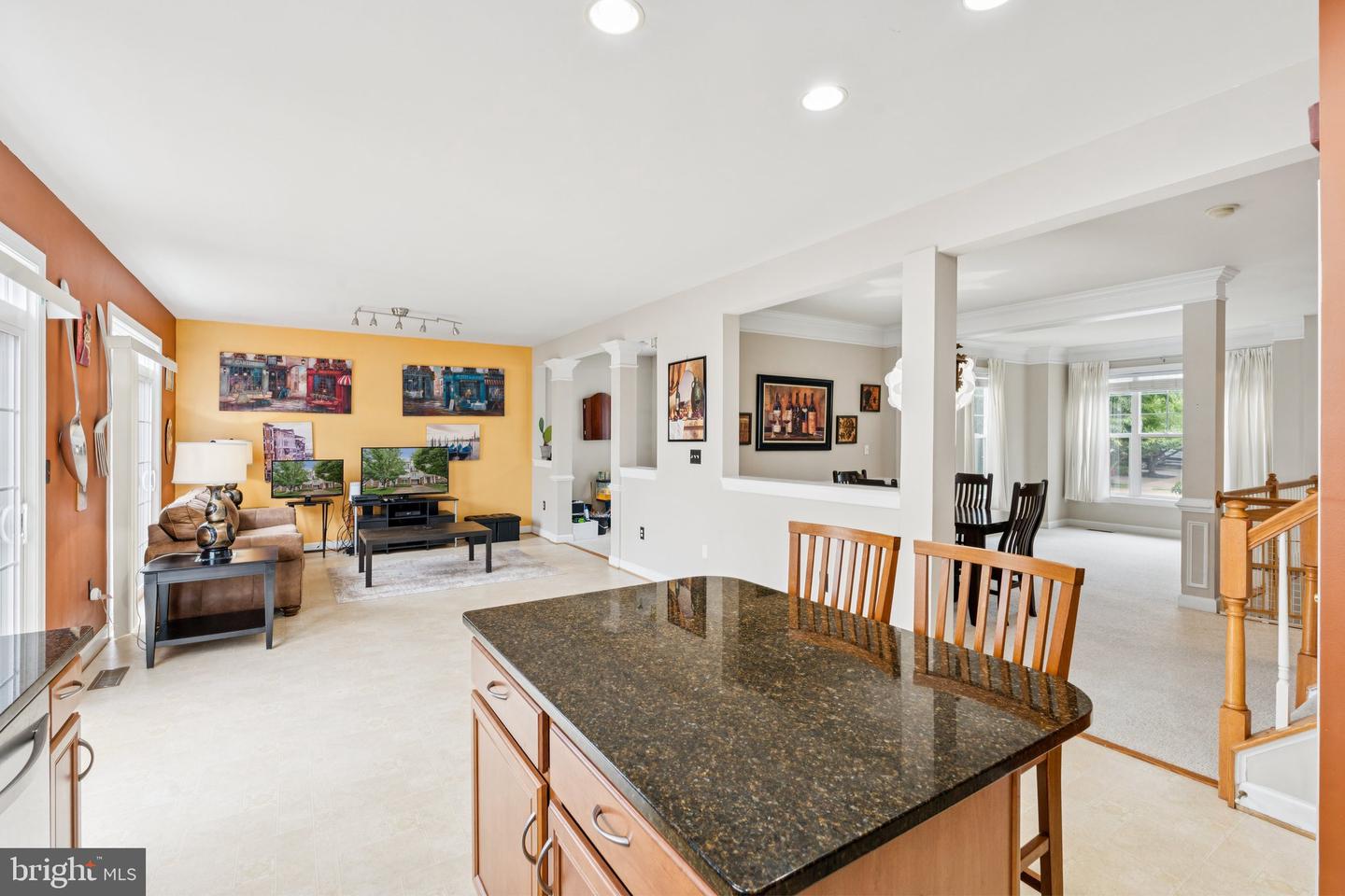 8107 CELLO WAY, MANASSAS, Virginia 20111, 4 Bedrooms Bedrooms, ,3 BathroomsBathrooms,Residential,For sale,8107 CELLO WAY,VAPW2096850 MLS # VAPW2096850