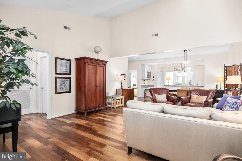 9204 SAINT ANDREWS LN, FREDERICKSBURG, Virginia 22408, 2 Bedrooms Bedrooms, ,2 BathroomsBathrooms,Residential,LEE'S HILL,9204 SAINT ANDREWS LN,VASP2034020 MLS # VASP2034020